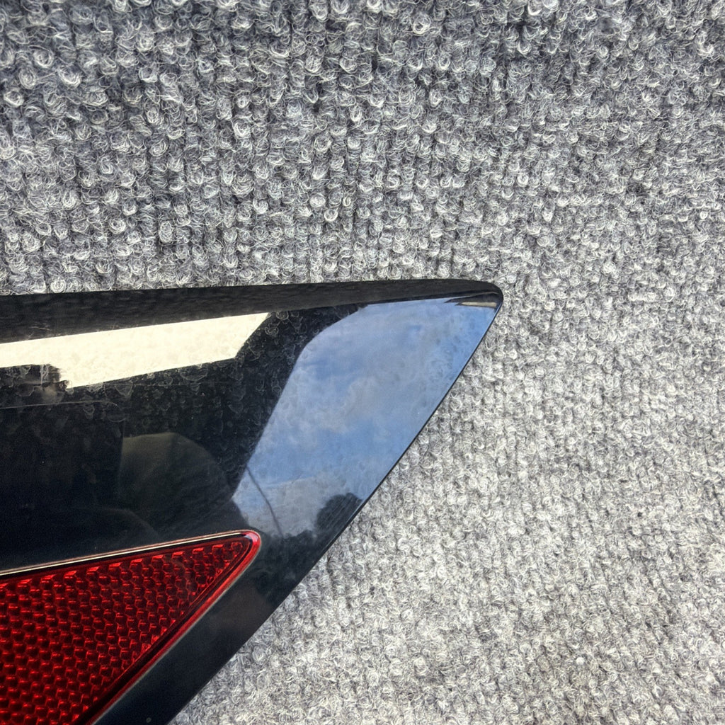 17-23 Tesla 3 RH-Rear Quarter Reflector 1100781-99-D 1109774-00-C