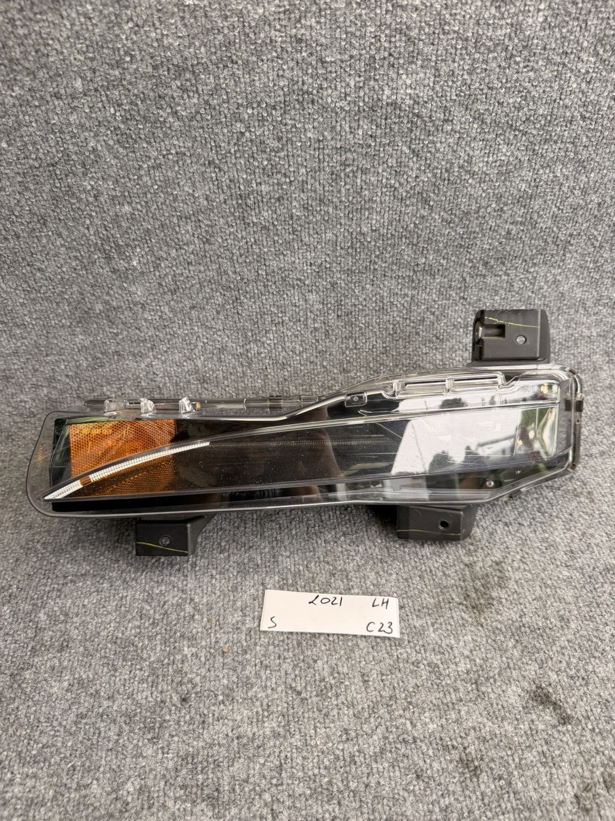 2021-2023 TESLA MODEL S PLAID FOG LIGHT LEFT 3 PIN LED 1563710-00-A OEM