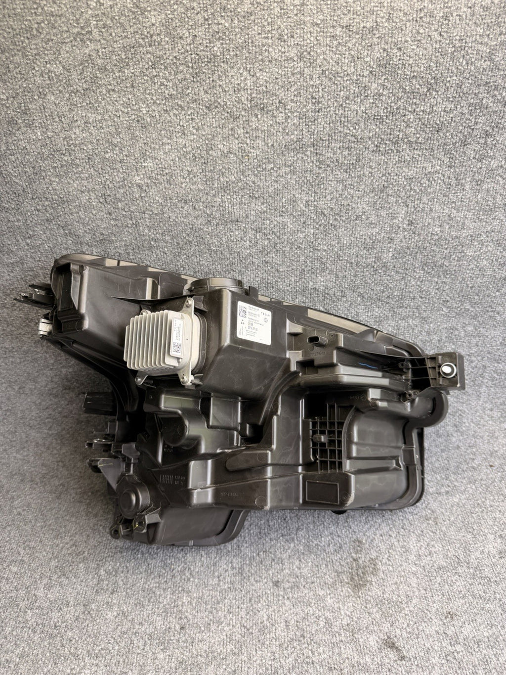 2025-2026 Tesla Model Y Juniper Left Driver Side LED Headlight OEM 1918347-00-E