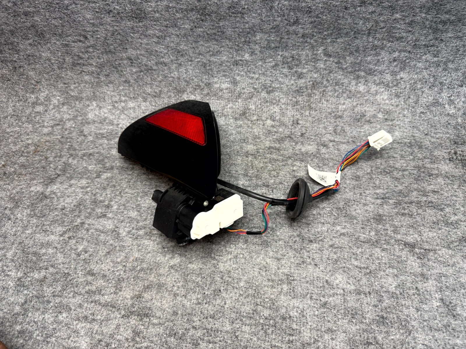♦️17–23 TESLA MODEL 3 REAR LEFT CHARGE PORT DOOR COVER REFLECTOR OEM, 108485400G