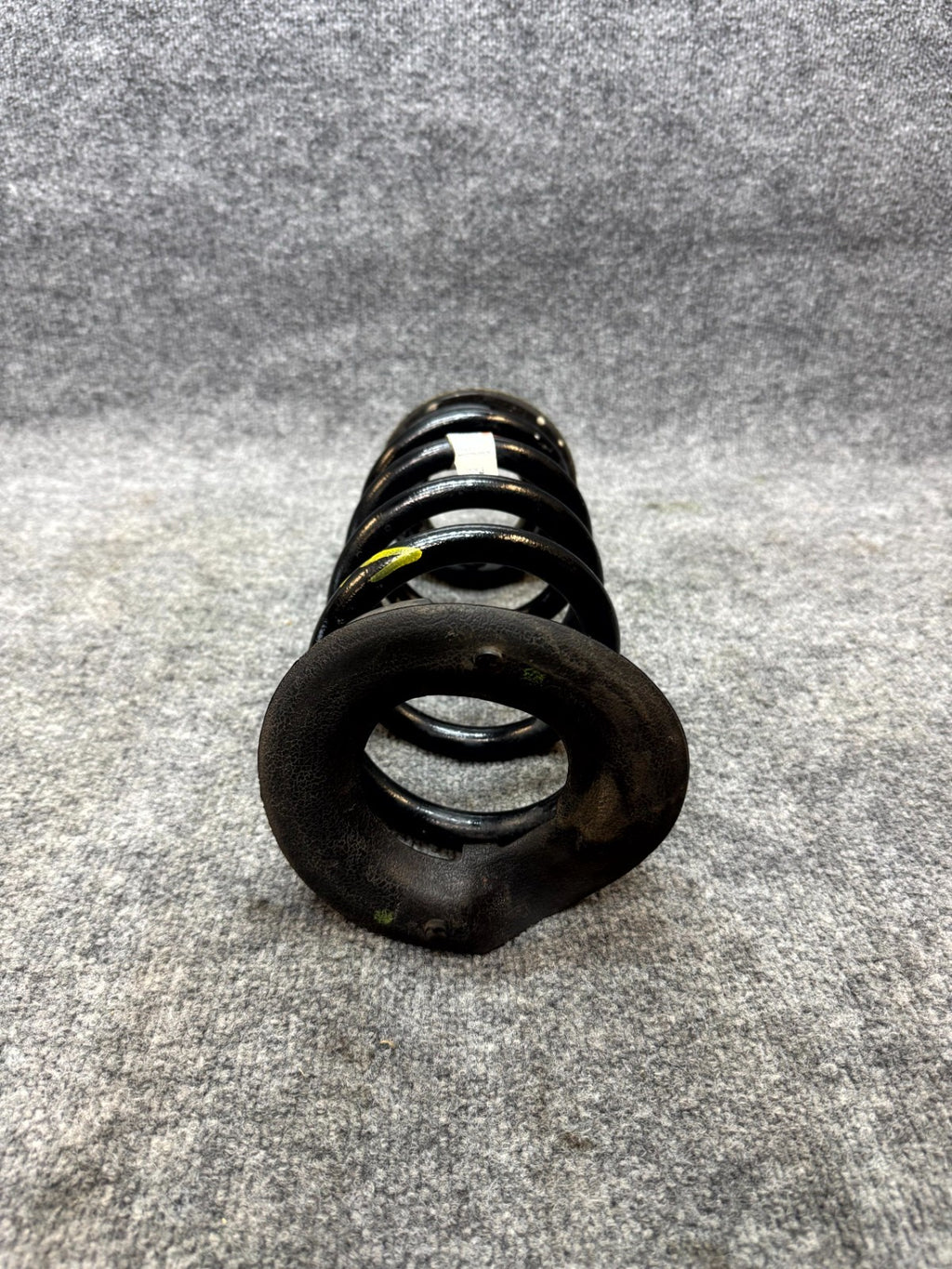 2020 - 2024 TESLA MODEL Y REAR LEFT OR RIGHT SIDE COIL SPRING OEM, 2288474-00-A