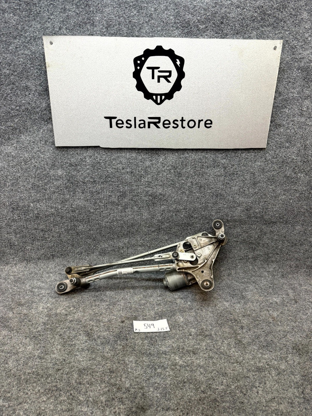 2020 - 2024 TESLA MODEL Y FRONT WINDSHIELD WIPER MOTOR OEM, 1076725-99-F