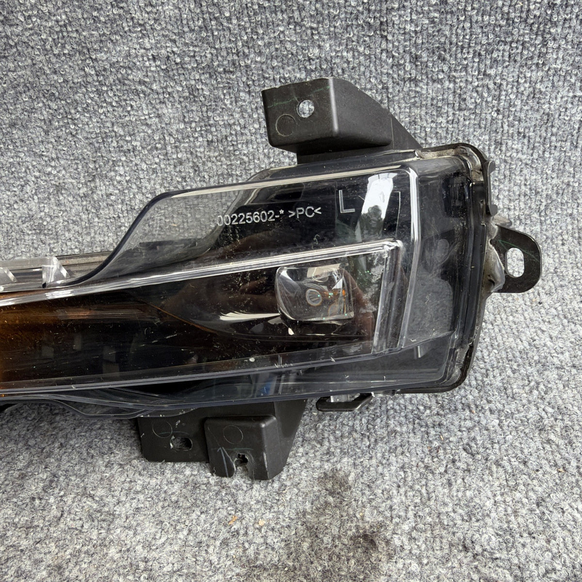 2017-2023 TESLA MODEL 3-Y Front Left Side Hand Fog Light OEM 1507930-00-c