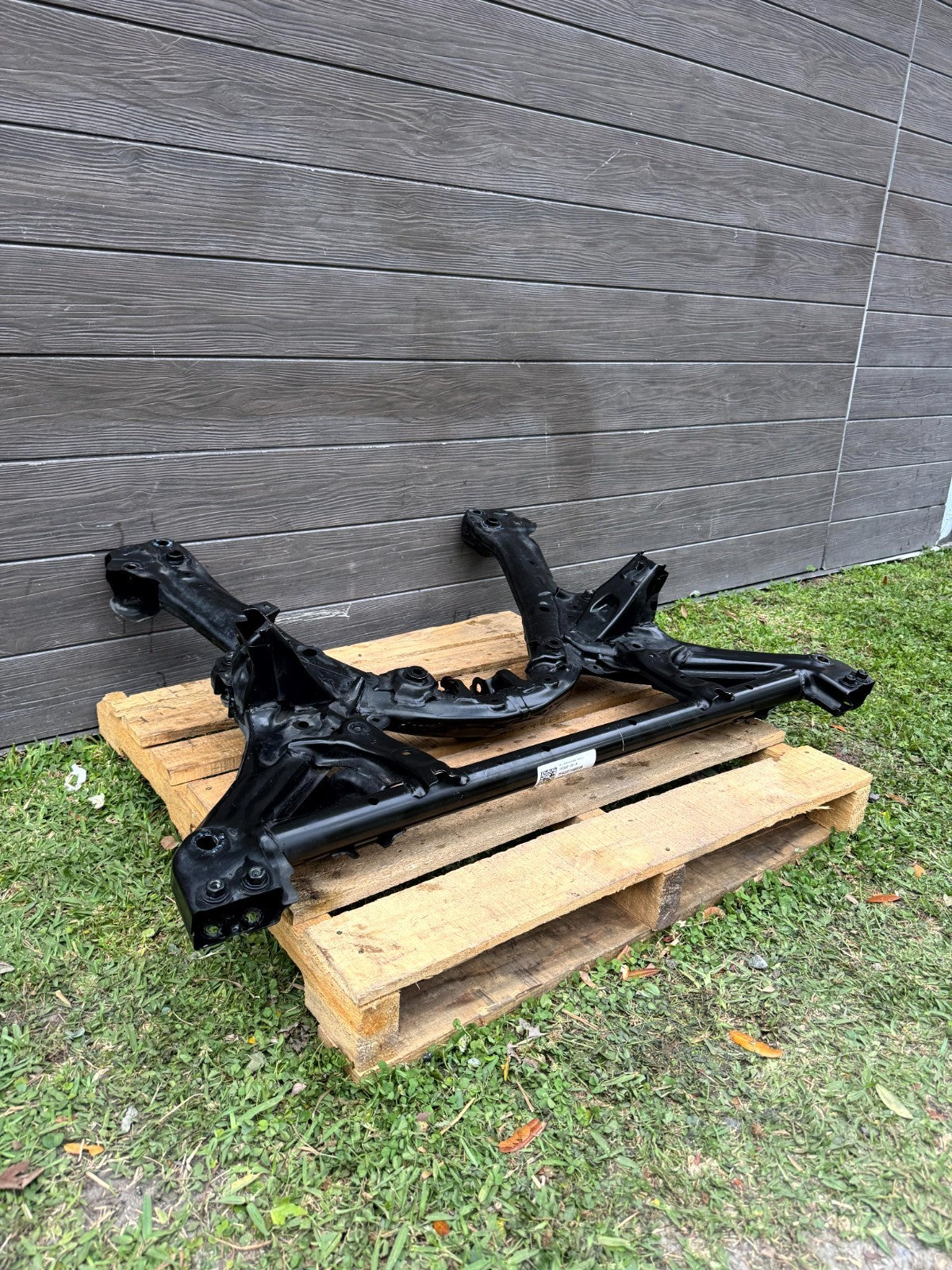 2017 - 2023 TESLA MODEL 3 FRONT SUBFRAME CROSSMEMBER CRADLE OEM, 1103547-00-A