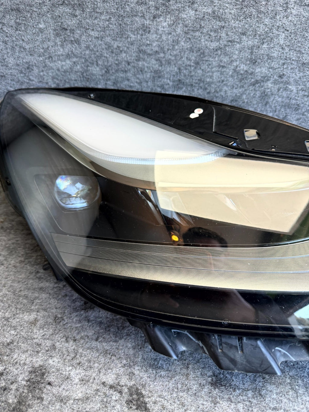 ♦️2021–2023 TESLA MODEL 3 FRONT RIGHT SIDE HEADLIGHT ASSEMBLY OEM, 1514953-00-C