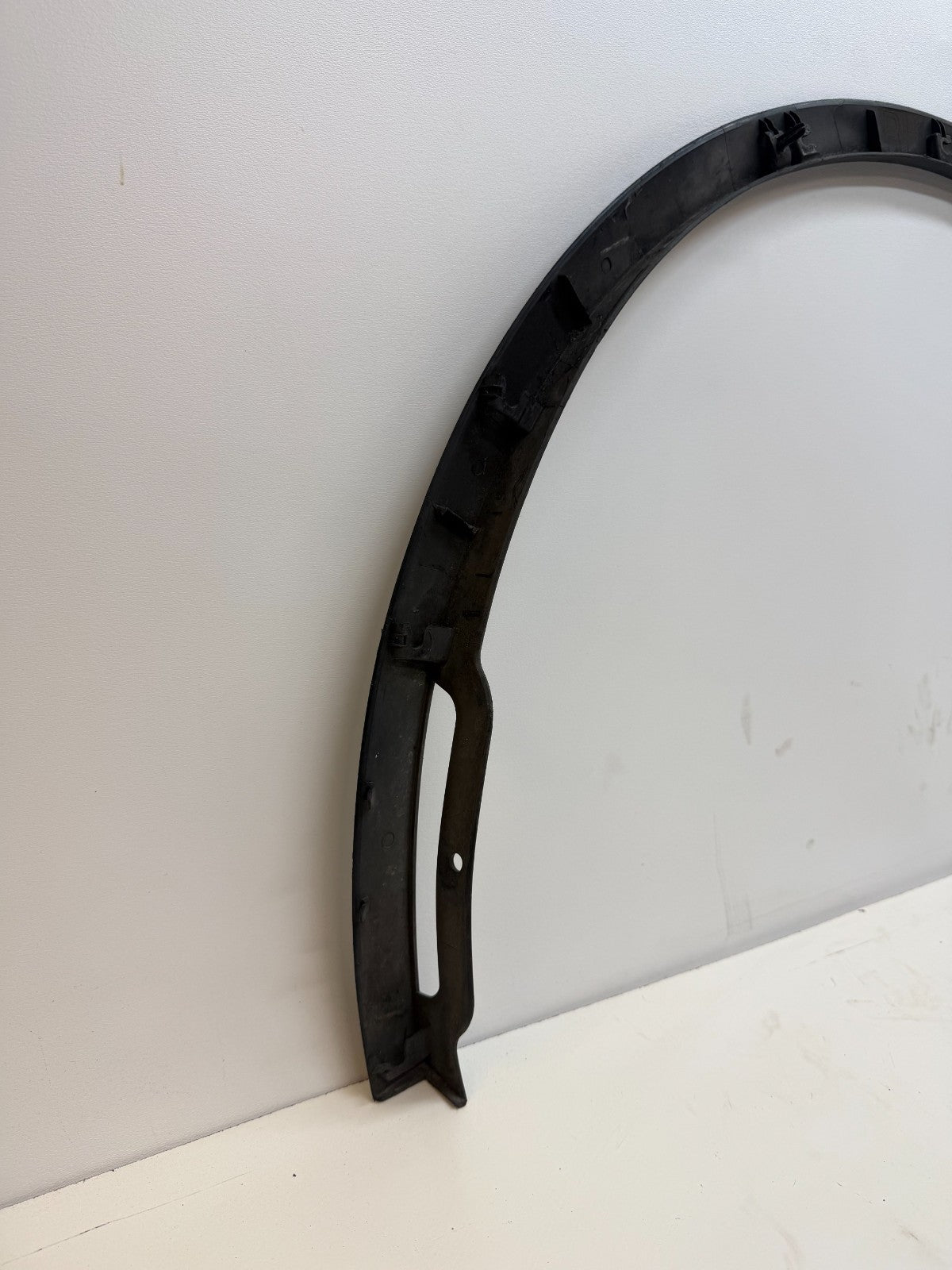 2020-2024 Tesla Model Y Front Fender Flare Wheel Arch Molding Trim Right Side
