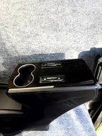 ♦️16–20 TESLA MODEL S CENTER CONSOLE ARMREST STORAGE ASSEMBLY OEM, 100481507D
