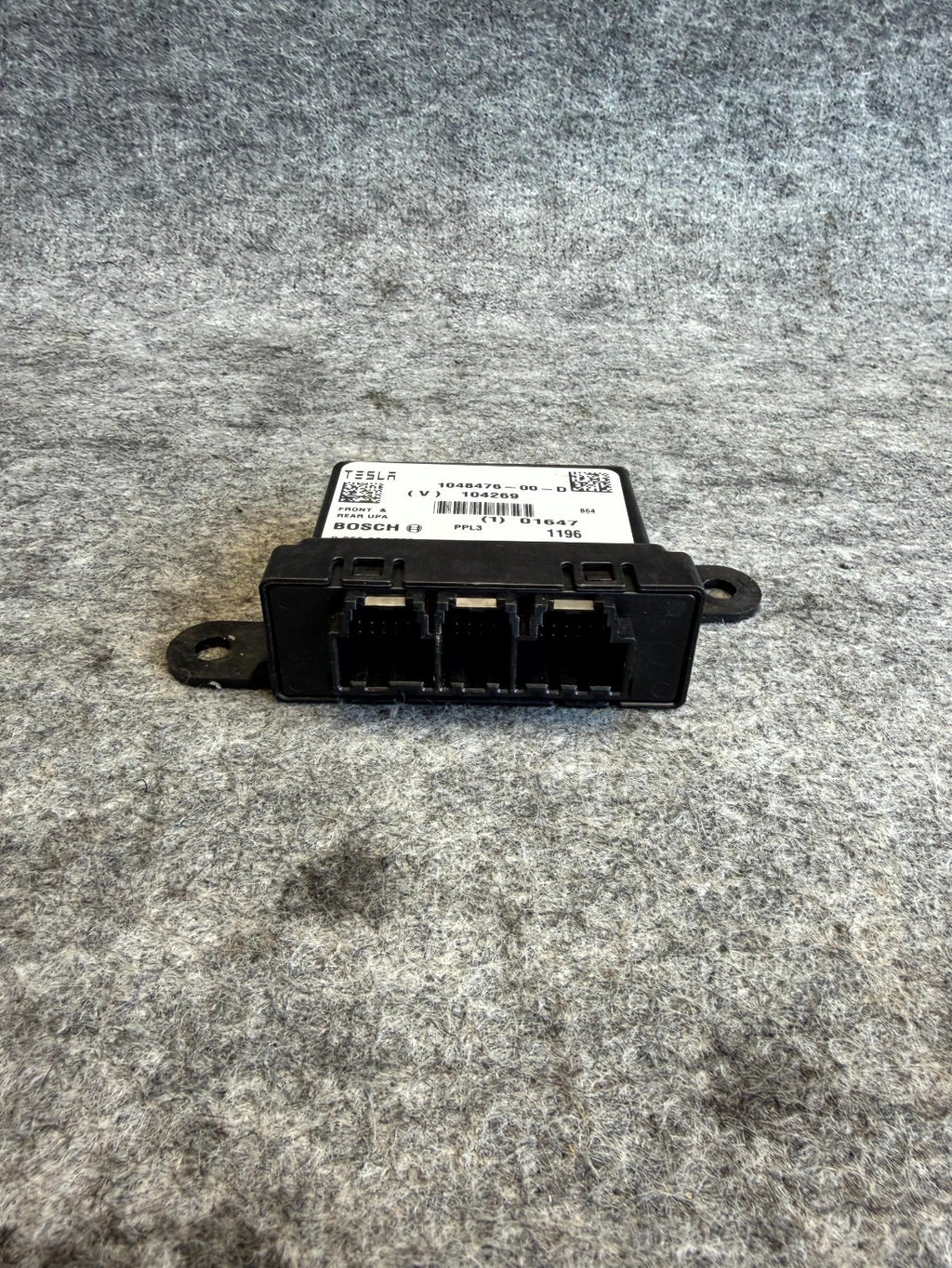 ♦️12 - 20 TESLA MODEL S PARK ASSIST PARKING AID CONTROL MODULE OEM, 1048476-00-D