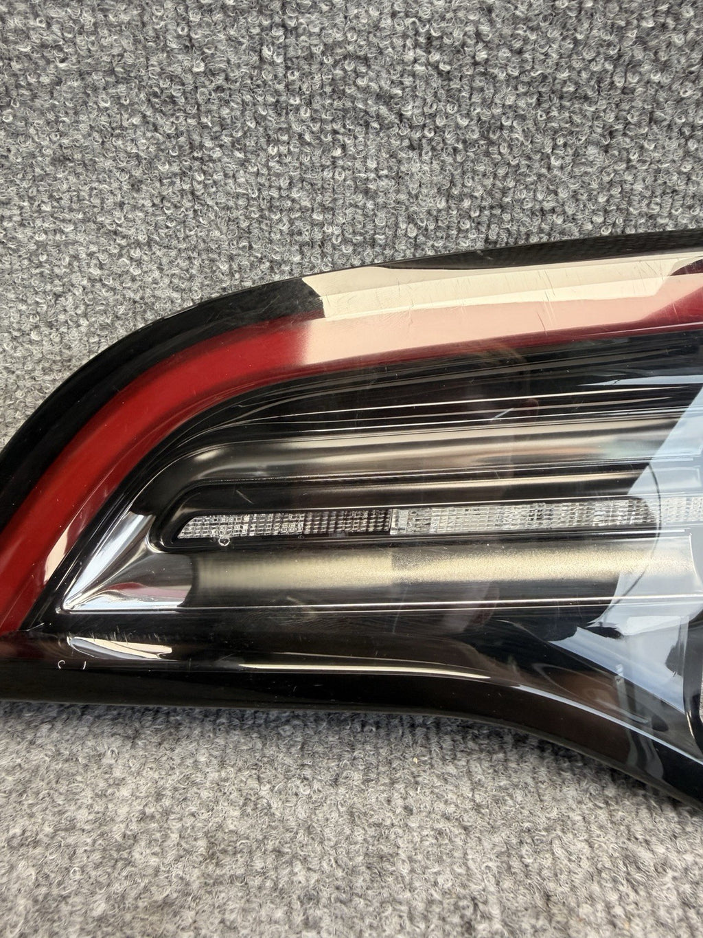2018-2023 Tesla Model 3 Tail Light Right Passenger OEM LED 1077402-96-G