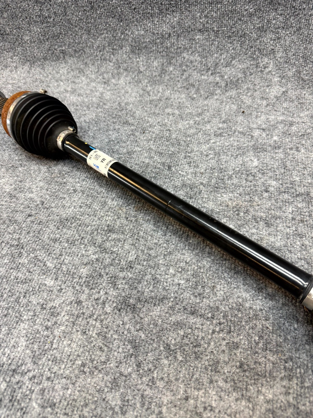 2020-2024 TESLA MODEL Y REAR LEFT OR RIGHT CV AXLE SHAFT HALFSHAFT OEM,118816100