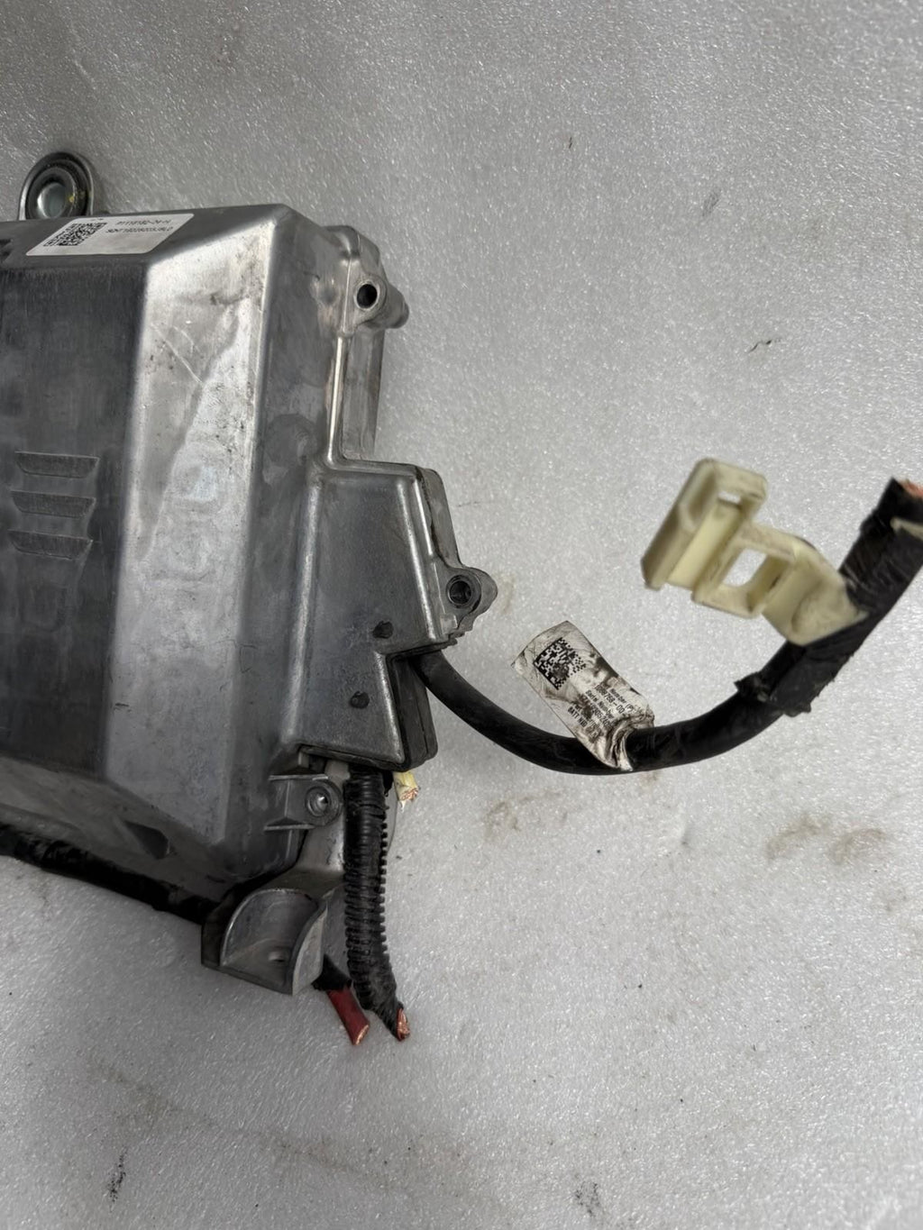 ♦️17–23 TESLA MODEL 3 FRONT ELECTRICAL CONTROL MODULE SYSTEM OEM, 1118182-04-H