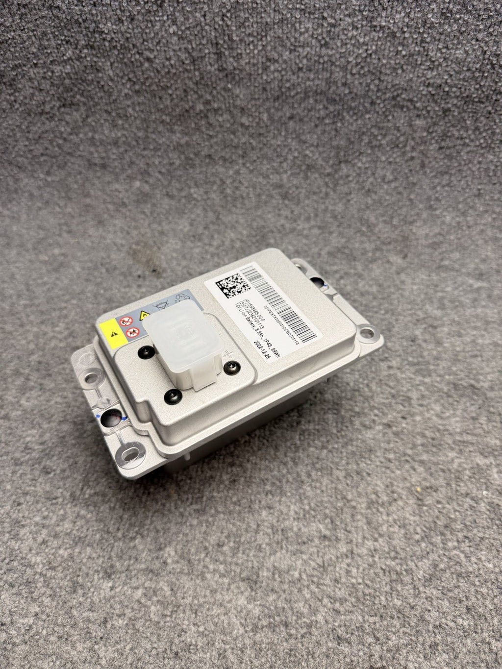 NEW OEM Tesla Model 3/Y/S/X 16V Li-Ion Battery 1598486-00-F