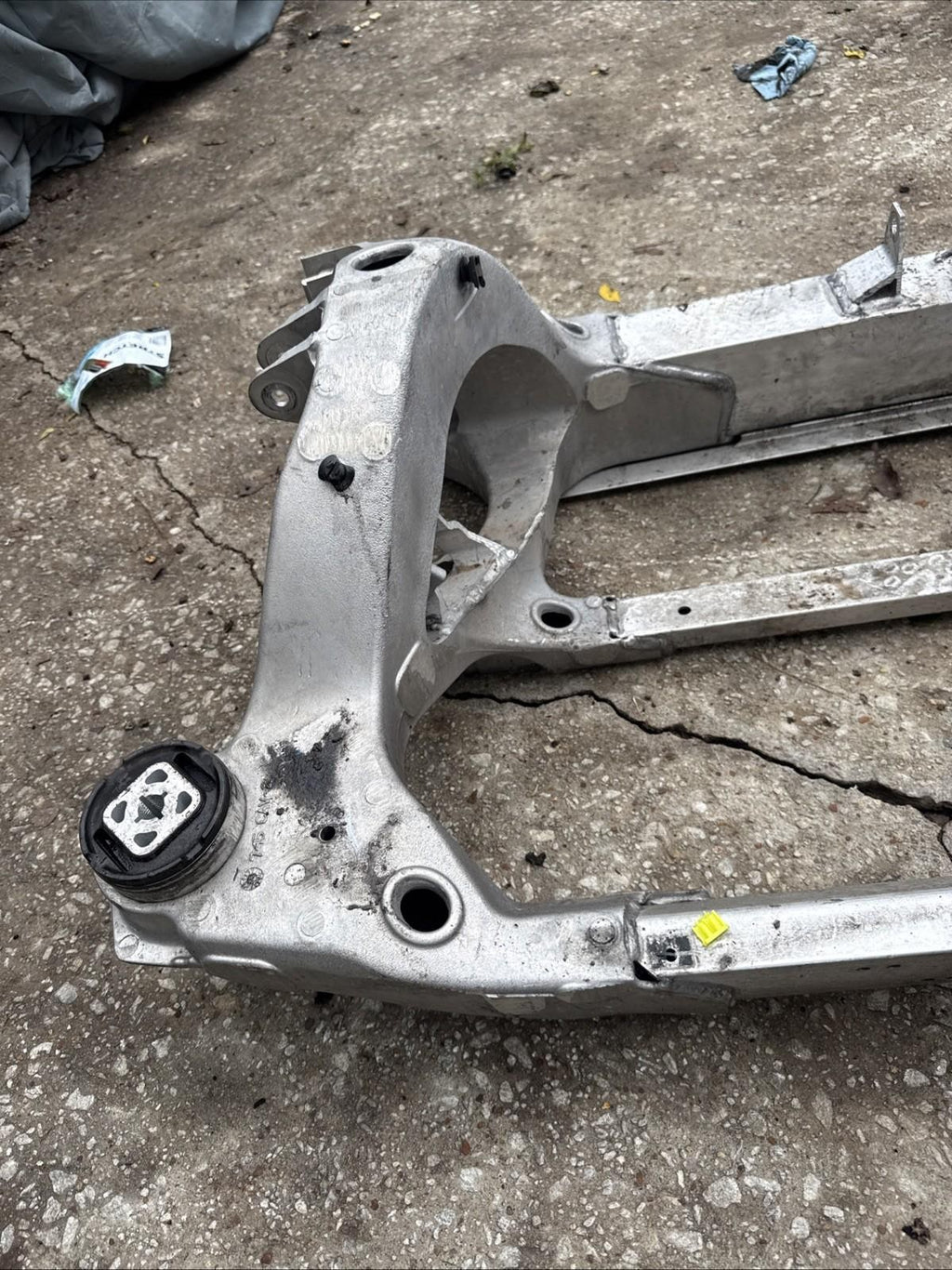 ♦️2012-2020 TESLA MODEL S REAR SUPPORT SUBFRAME CROSSMEMBER OEM, 1009826-00-A