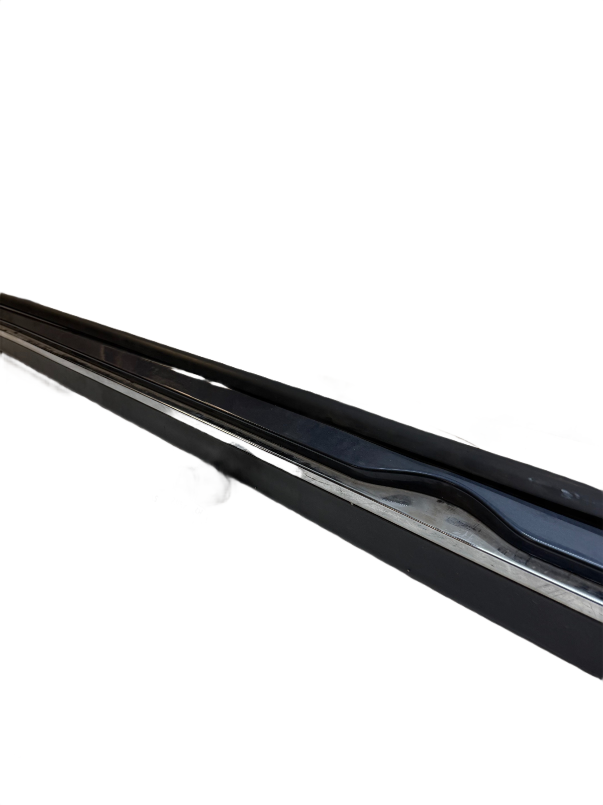 2012 - 2020 Tesla Model S Left Rocker Panel Molding w/ Chrome 6005874-00-G