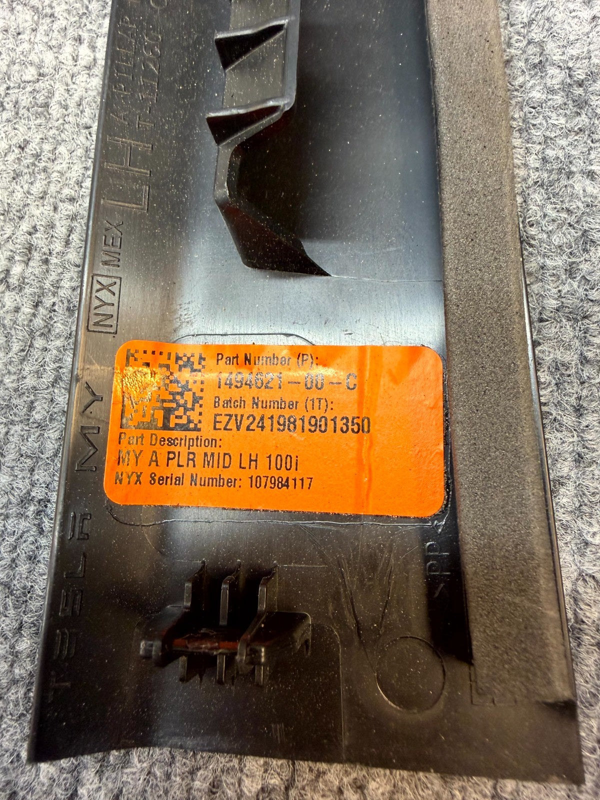 2020 - 2024 TESLA MODEL Y FRONT LEFT A-PILLAR MIDDLE TRIM COVER OEM 1494621-00-C