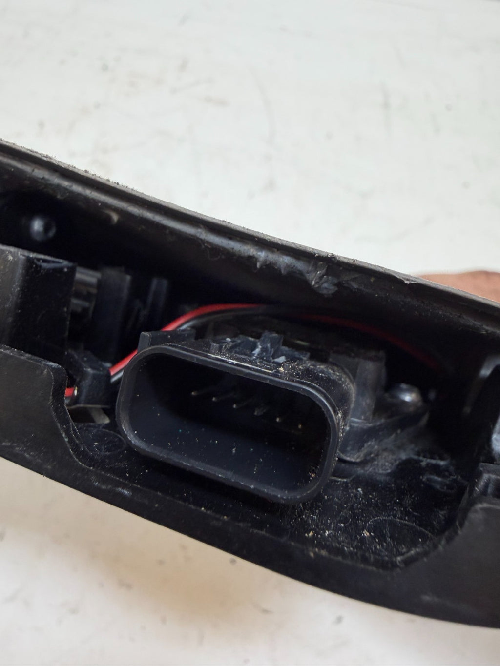 2016-2020 Tesla Model S Front Left Driver Side Exterior Door Handle