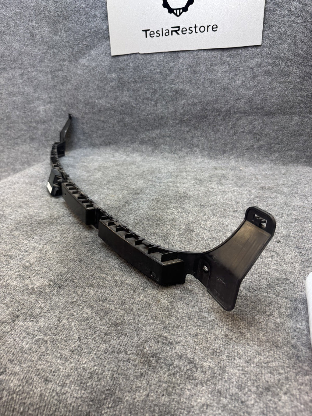 17-24 TESLA MODEL 3 Y REAR BUMPER SUPPORT BRACKET W/ BCM CONTROL OEM, 109785500F