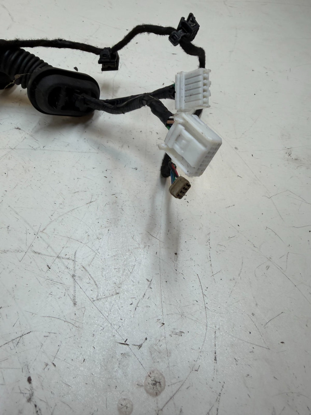 12-20 Tesla Model S Rear Door Wiring Harness Cable Wire Loom Right 1004426-00-M
