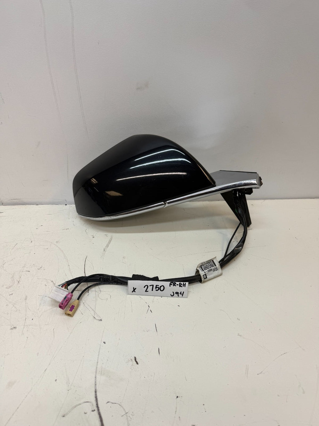2016-2020 Tesla Model X Front RH RIGHT Passenger Side Door Mirror 1035181-00-G