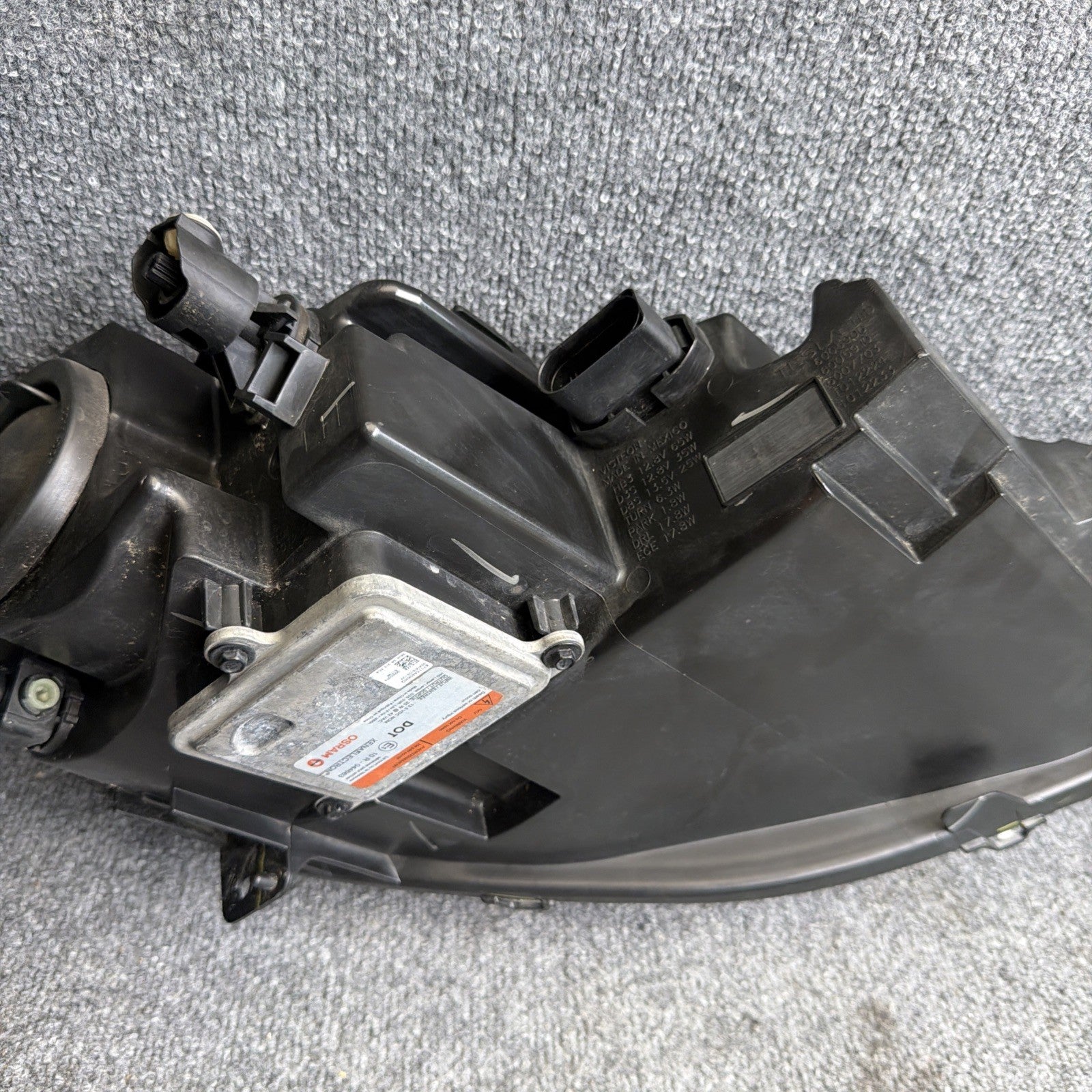 2012-2016 Tesla Model S Left Hand Driver Side Headlight LED 6005906-00-D OEM