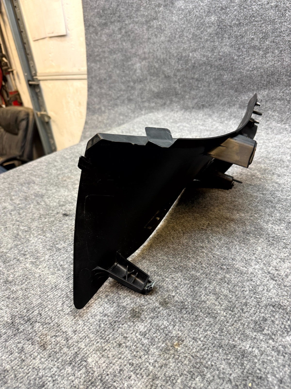 20-24 TESLA MODEL Y REAR RIGHT C-PILLAR LOWER COVER TRIM PANEL OEM, 1494626-00-C