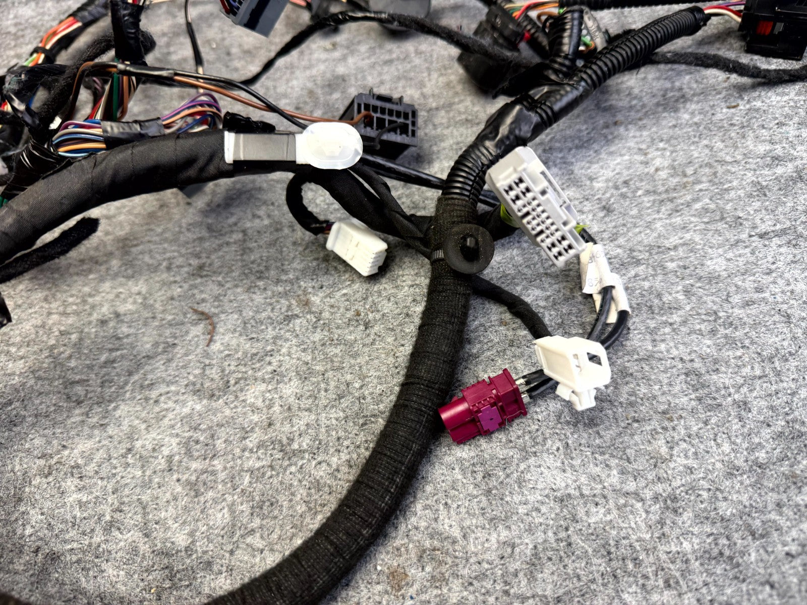 ♦️2012 - 2020 TESLA MODEL S FRONT RIGHT DOOR WIRING HARNESS OEM, 1004424-00-P