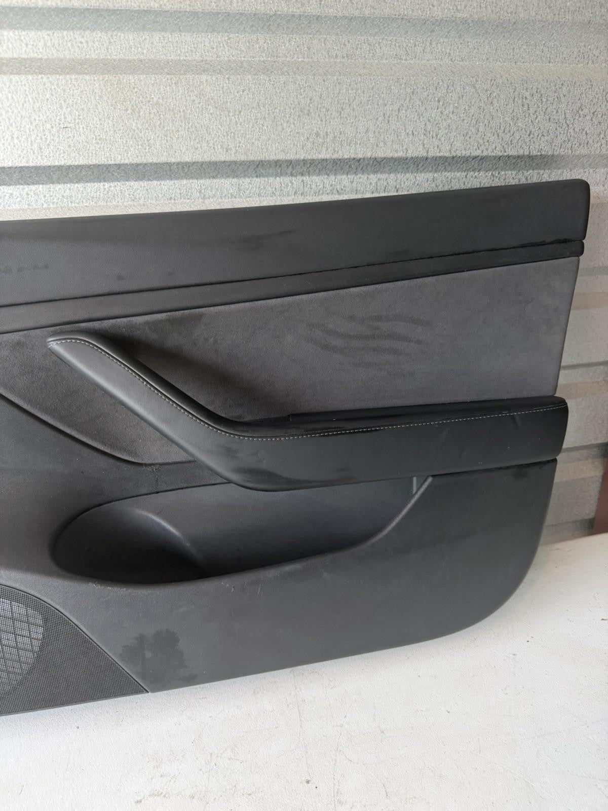 ♦️2017-2023 TESLA MODEL 3 FRONT RIGHT SIDE DOOR PANEL TRIM CARD OEM,1085943-00-D