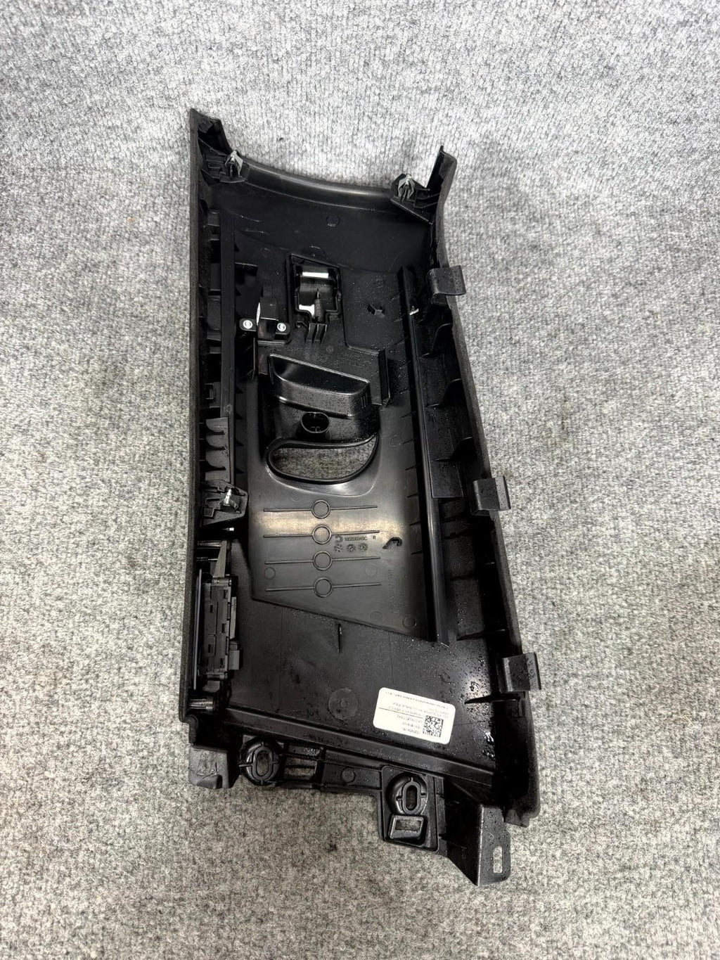 2015-2021 Tesla Model X Upper Right B-Pillar Trim Cover OEM, 1043485-00-B