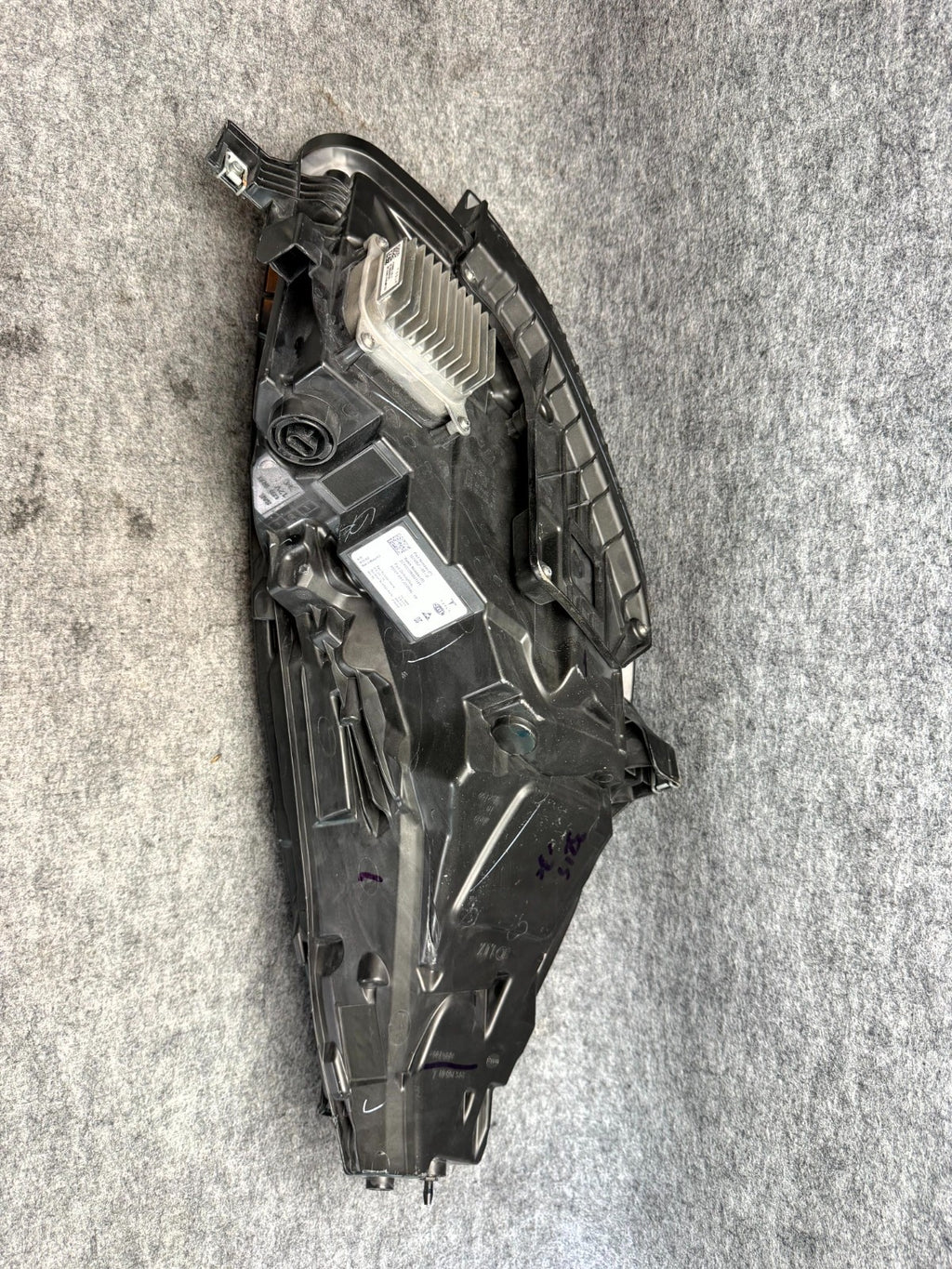 ♦️2021–2023 TESLA MODEL 3 FRONT LEFT SIDE HEADLIGHT ASSEMBLY OEM, 1514952-00-C