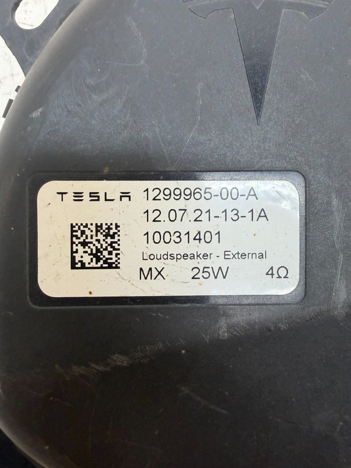 2017-2021 Tesla Model 3 Pedestrian Warning Speaker 1299965-00-A