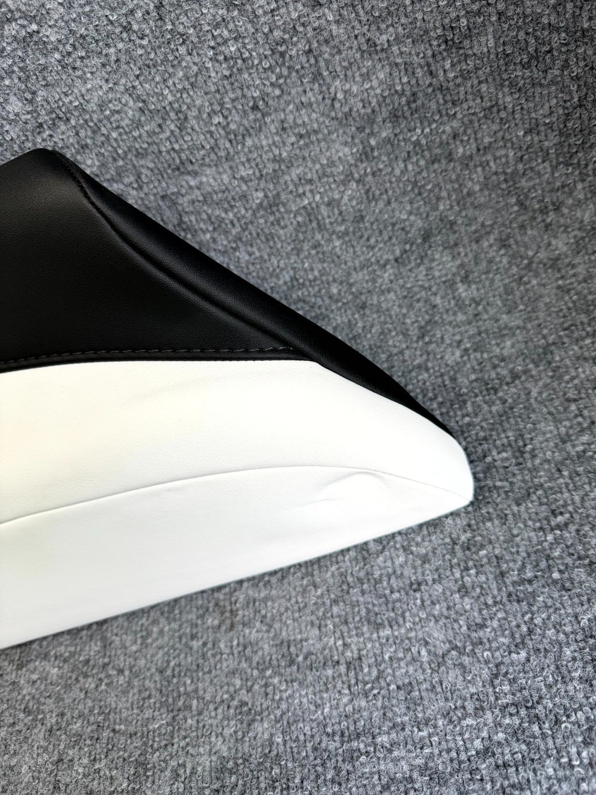 2017-2023 TESLA MODEL 3 REAR RIGHT SECOND ROW SEAT BOLSTER COVER OEM, 109603192H