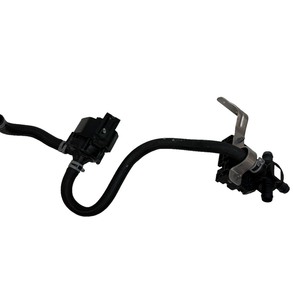 2012-2020 TESLA S ENGINE COOLANT PUMP & 3-WAY VALVE W/HOSES 1035348-00-G