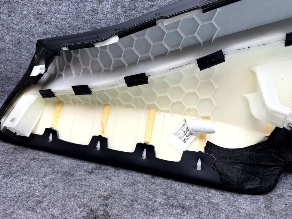 ♦️2017-2023 TESLA MODEL 3 REAR RIGHT SEAT BOLSTER TRIM CUSHION OEM, 1096031-01-J