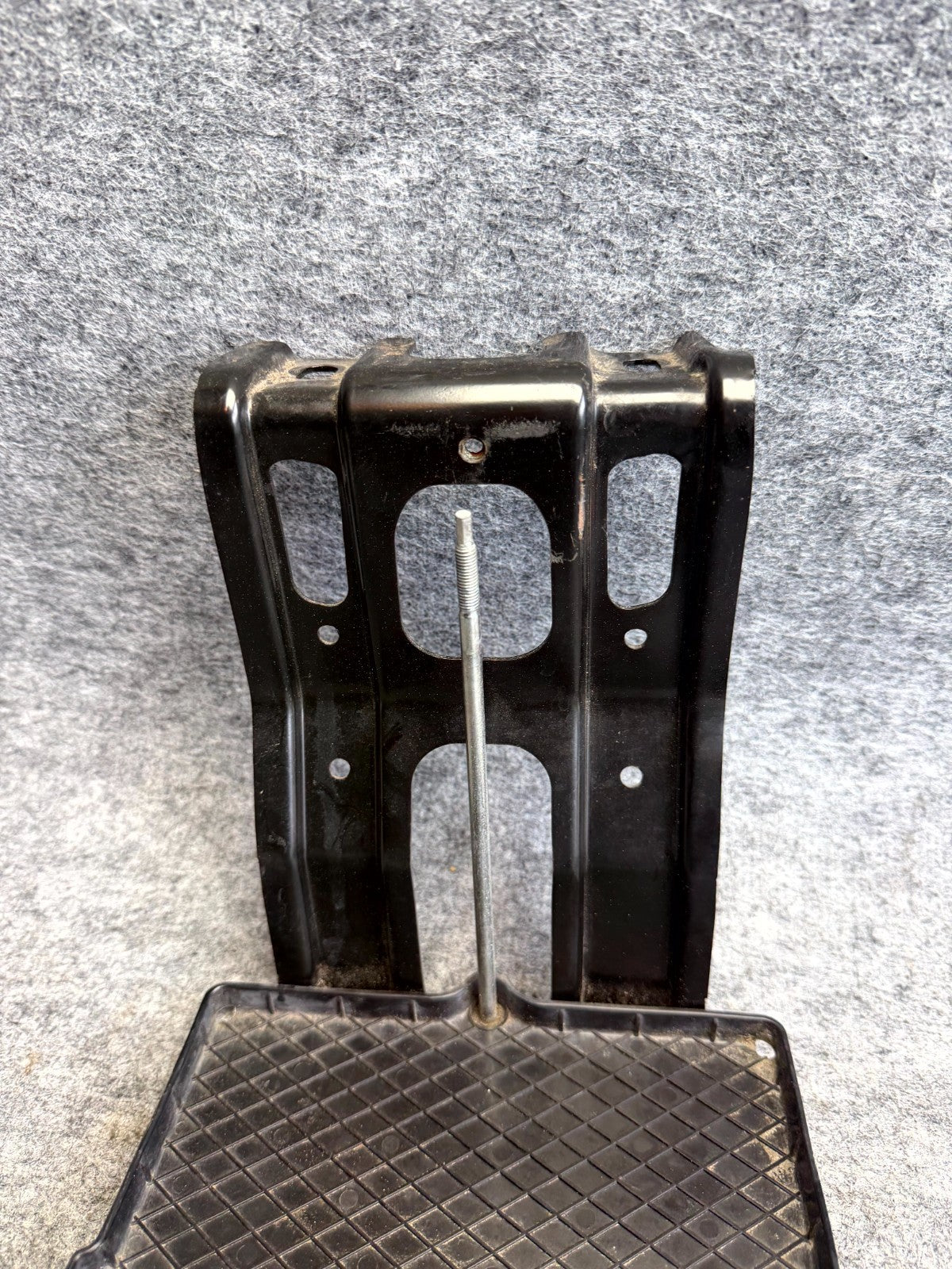 ♦️2012 - 2020 TESLA MODEL S BATTERY TRAY HOLDER BRACKET SUPPORT OEM 1028668-00-C