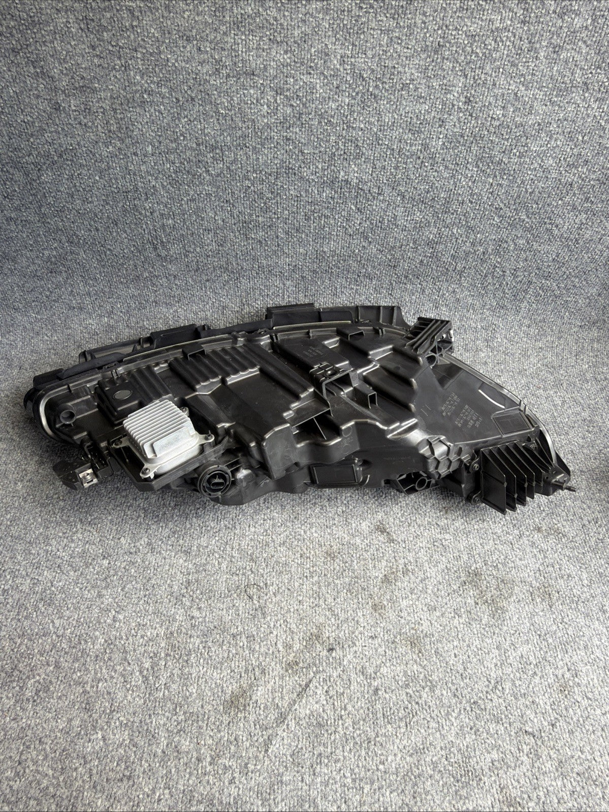 2024-2027 Tesla Model 3 Front left Driver Side LED headlight 1694086-00-G