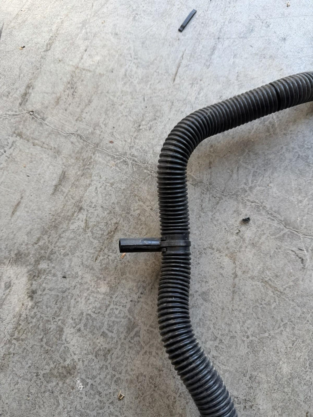 ♦️17–23 TESLA MODEL 3 CHILLER TO BATTERY COOLING TUBE HOSE PIPE OEM, 152149300B