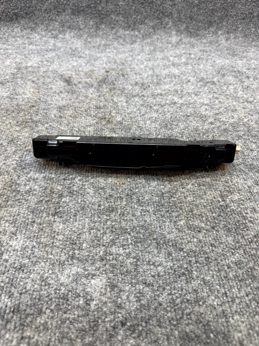 2020-2024 TESLA MODEL Y WIFI BLUETOOTH ANTENNA CONTROL MODULE OEM, 1585601-00-E