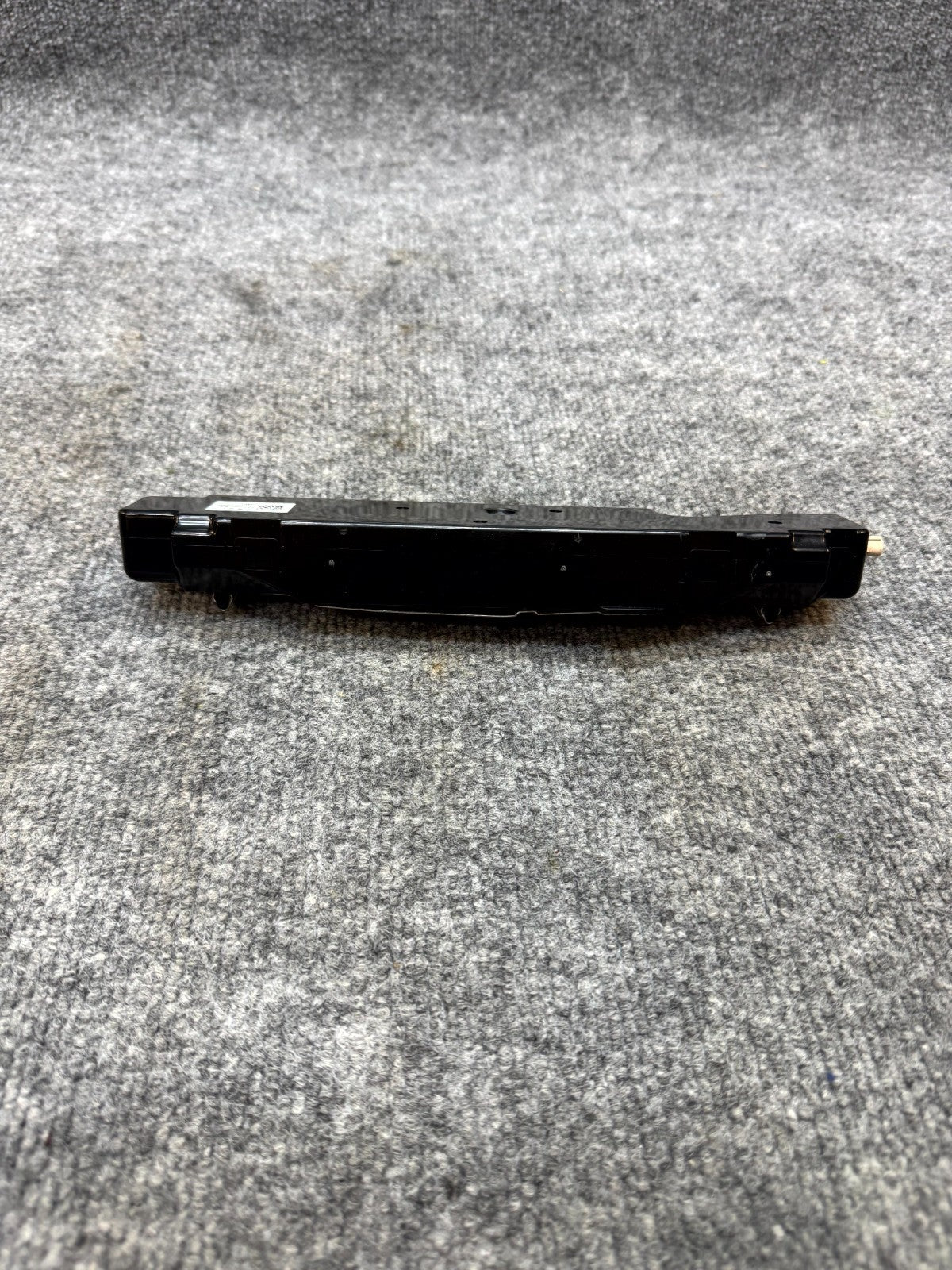 2020-2024 TESLA MODEL Y WIFI BLUETOOTH ANTENNA CONTROL MODULE OEM, 1585601-00-E
