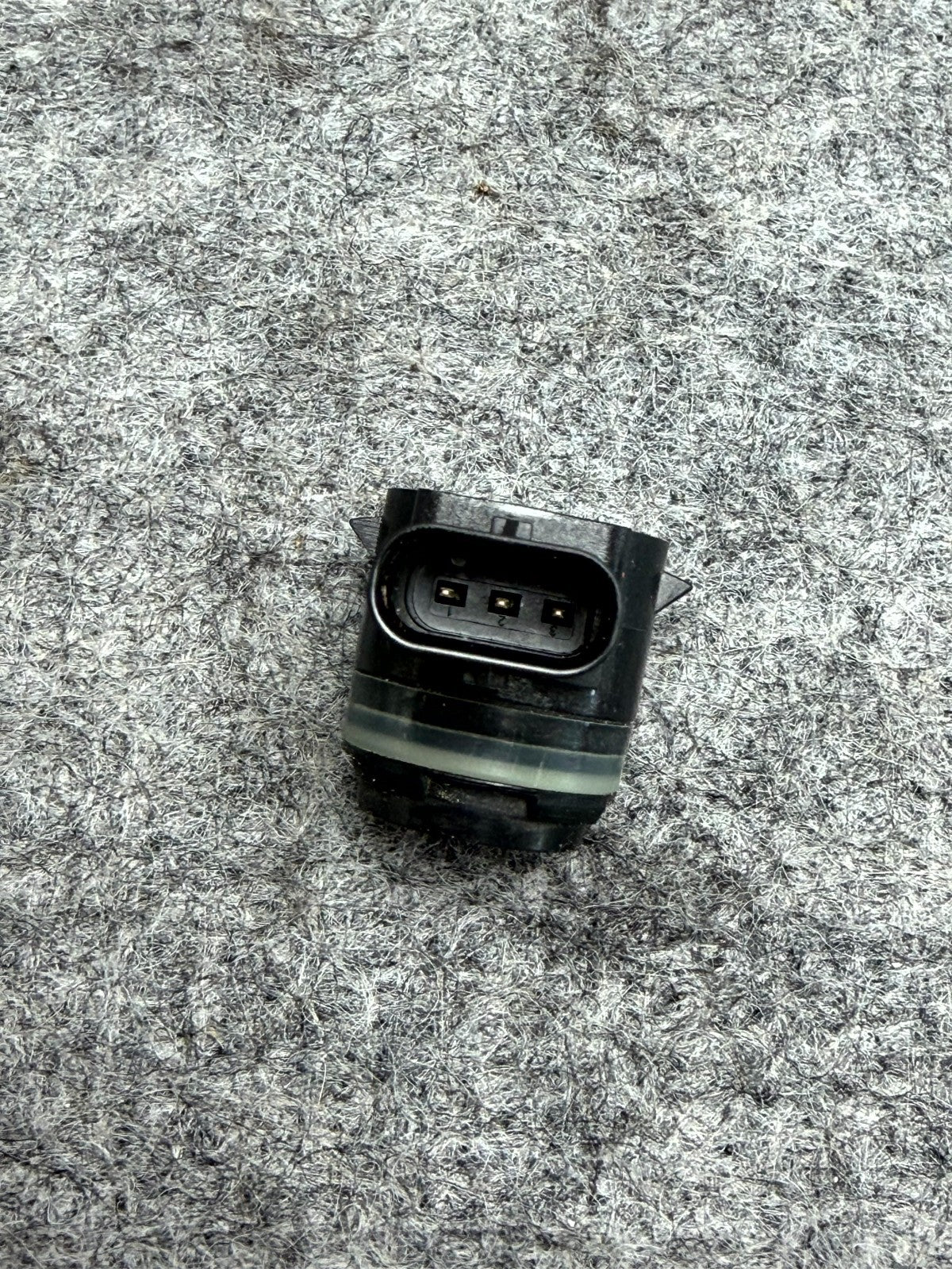 ♦️2017 – 2023 TESLA MODEL 3 BUMPER PARKING ULTRASONIC SENSOR OEM, 1127503-01-D
