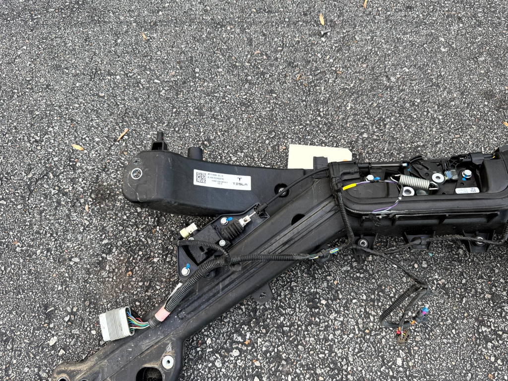 ♦️2017–2023 TESLA MODEL 3 FRONT RADIATOR CORE SUPPORT CARRIER OEM, 1118289-00-H