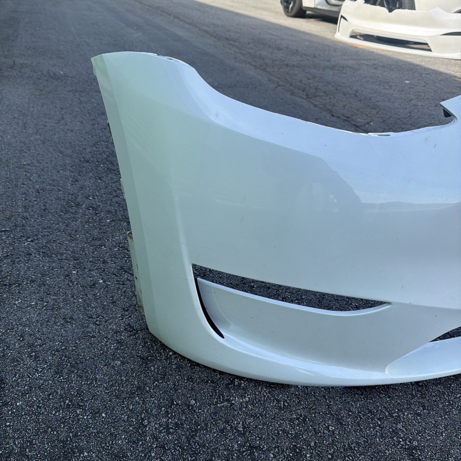 2024-2025 Tesla Model Y oem Front Bumper Cover & Tow Cap White