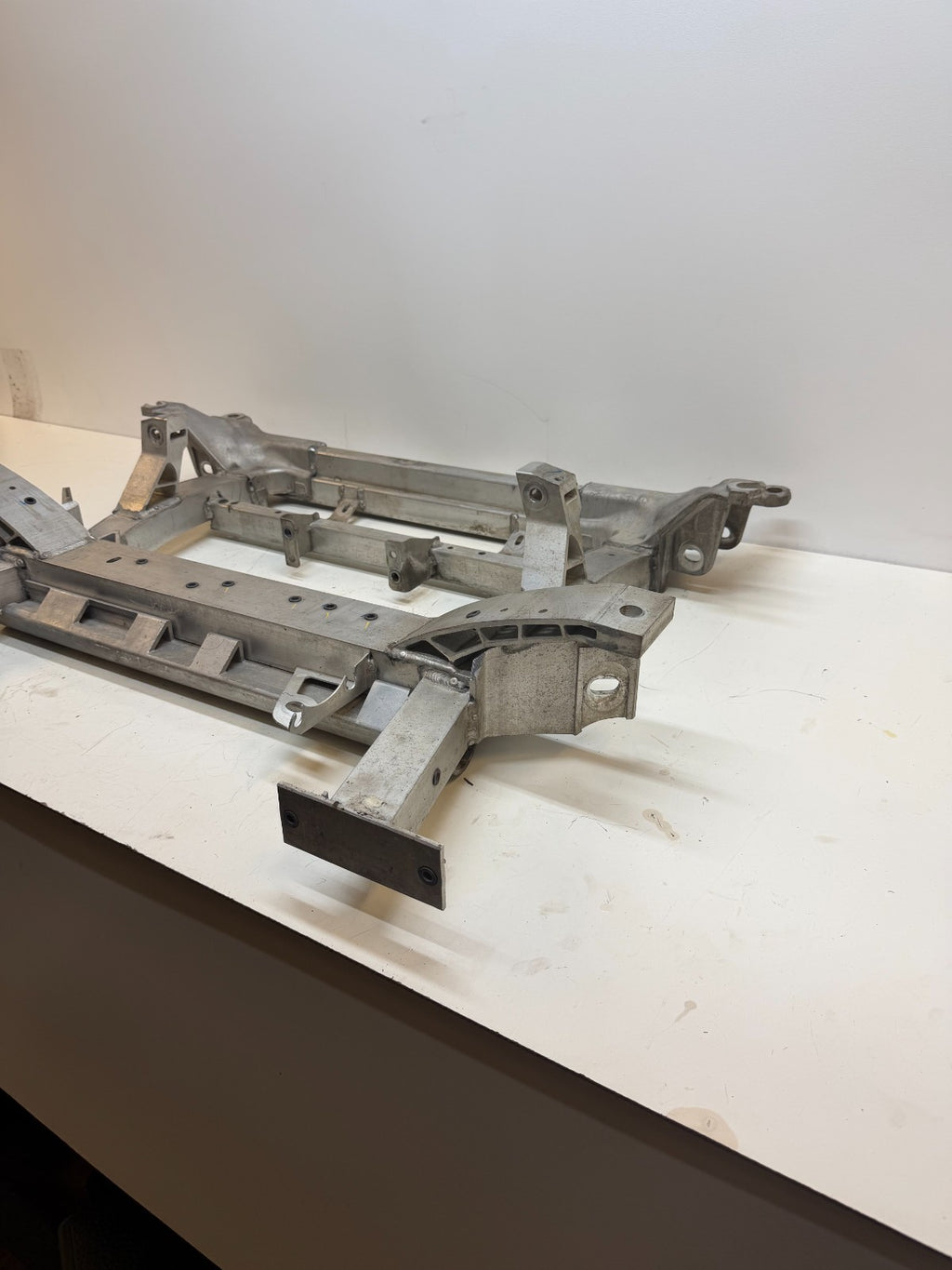 12-20 Tesla Model S Front Lower Axle Support Subframe Crossmember 1009825-00-A