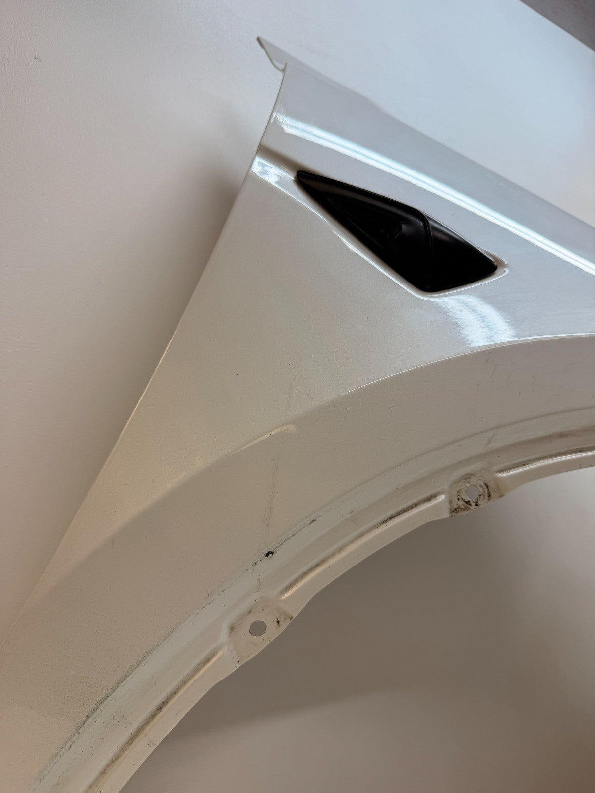 2020-2024 Tesla Model Y FRONT FENDER RH PASSENGER SIDE