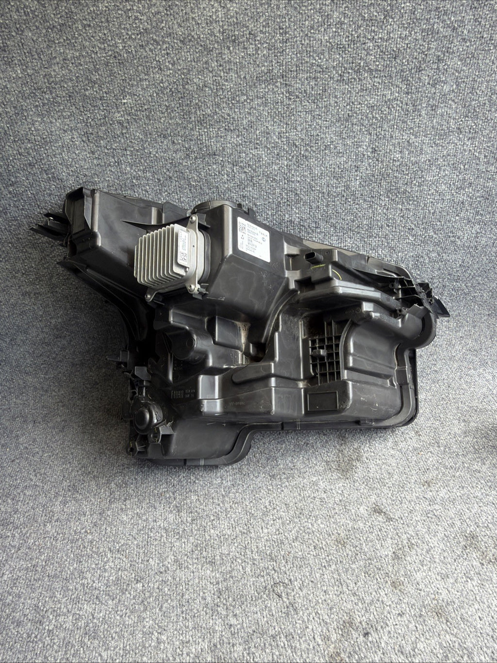 ✅25-26 Tesla Model Y Juniper Headlight Left LH Side LED 1918347-00-E /damaged