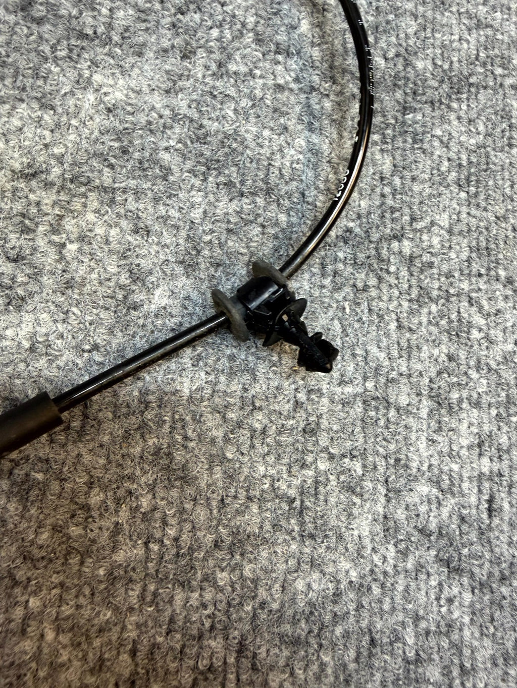 20 - 24 TESLA MODEL Y FRONT/REAR RIGHT/LEFT WHEEL SPEED SENSOR OEM, 1188761-00-B