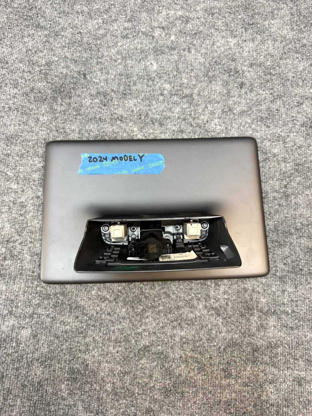 2020-2024 TESLA MODEL Y MULTIMEDIA NAVIGATION SCREEN DISPLAY OEM, 1089543-00-J