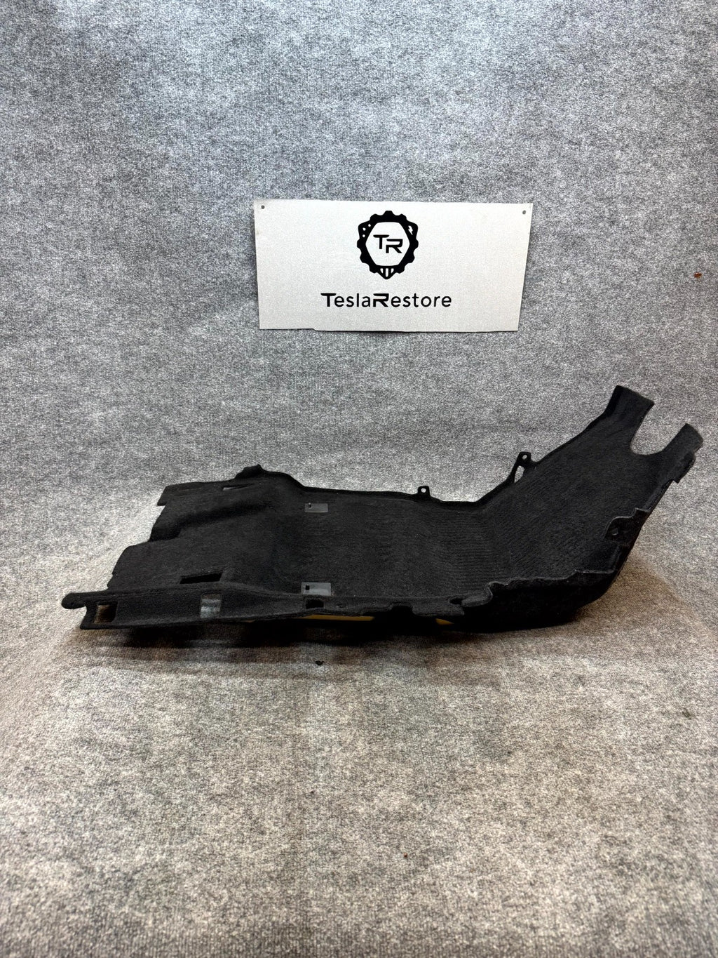 2020–2024 TESLA MODEL Y FRONT RIGHT FLOOR CARPET COVER LINER TRIM OEM 149306000J