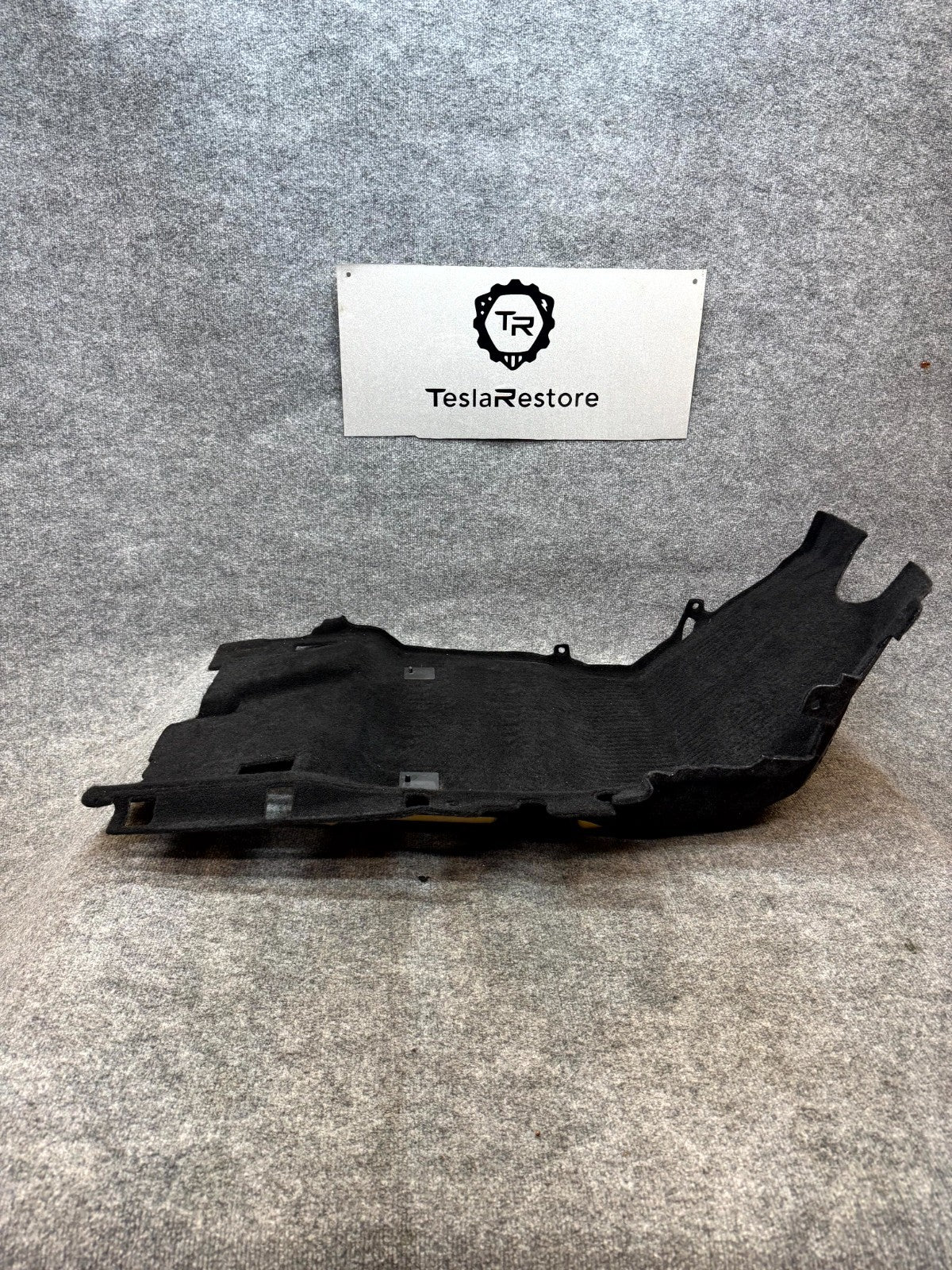 2020–2024 TESLA MODEL Y FRONT RIGHT FLOOR CARPET COVER LINER TRIM OEM 149306000J