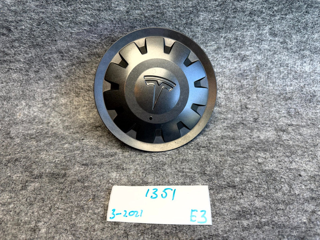 ♦️2017 – 2023 TESLA MODEL 3 UBERTURBINE WHEEL CENTER CAP OEM, 1188236-00-A
