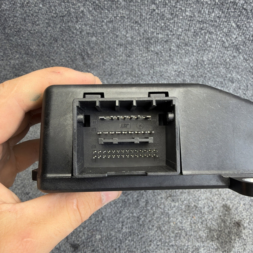 2020-2024 Tesla Model Y MY Battery High Voltage System Controller 1106394-01-P
